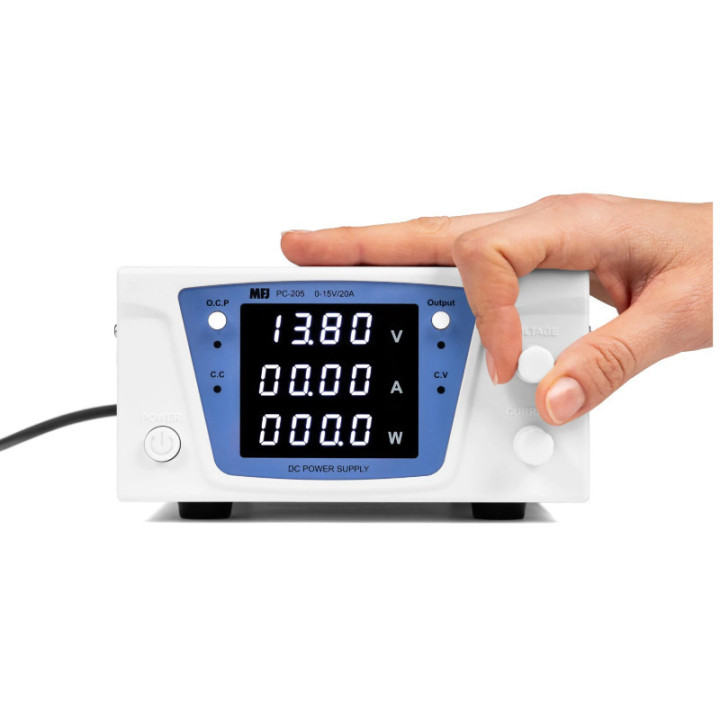 MFJ PC-205 Fuente de alimentación 20A regulable